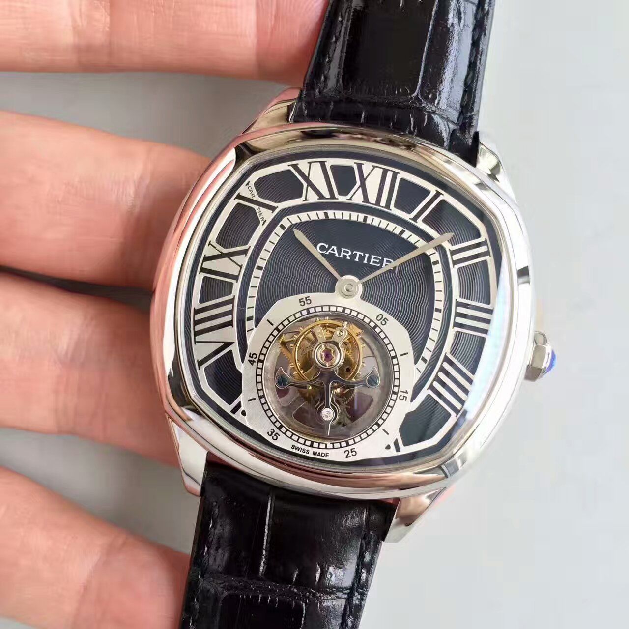  TF厂卡地亚DRIVE DE CARTIER 系列W4100013陀飞轮男表 / K082