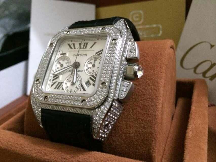   视频解析  V6厂出品卡地亚山度士W20090X8满钻土豪款腕表 / 卡地亚山度士满钻土豪款