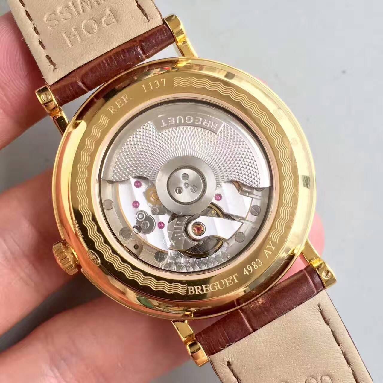   VF厂宝玑经典系列7137BA/11/9V6 黄金月相腕表 / BZ028
