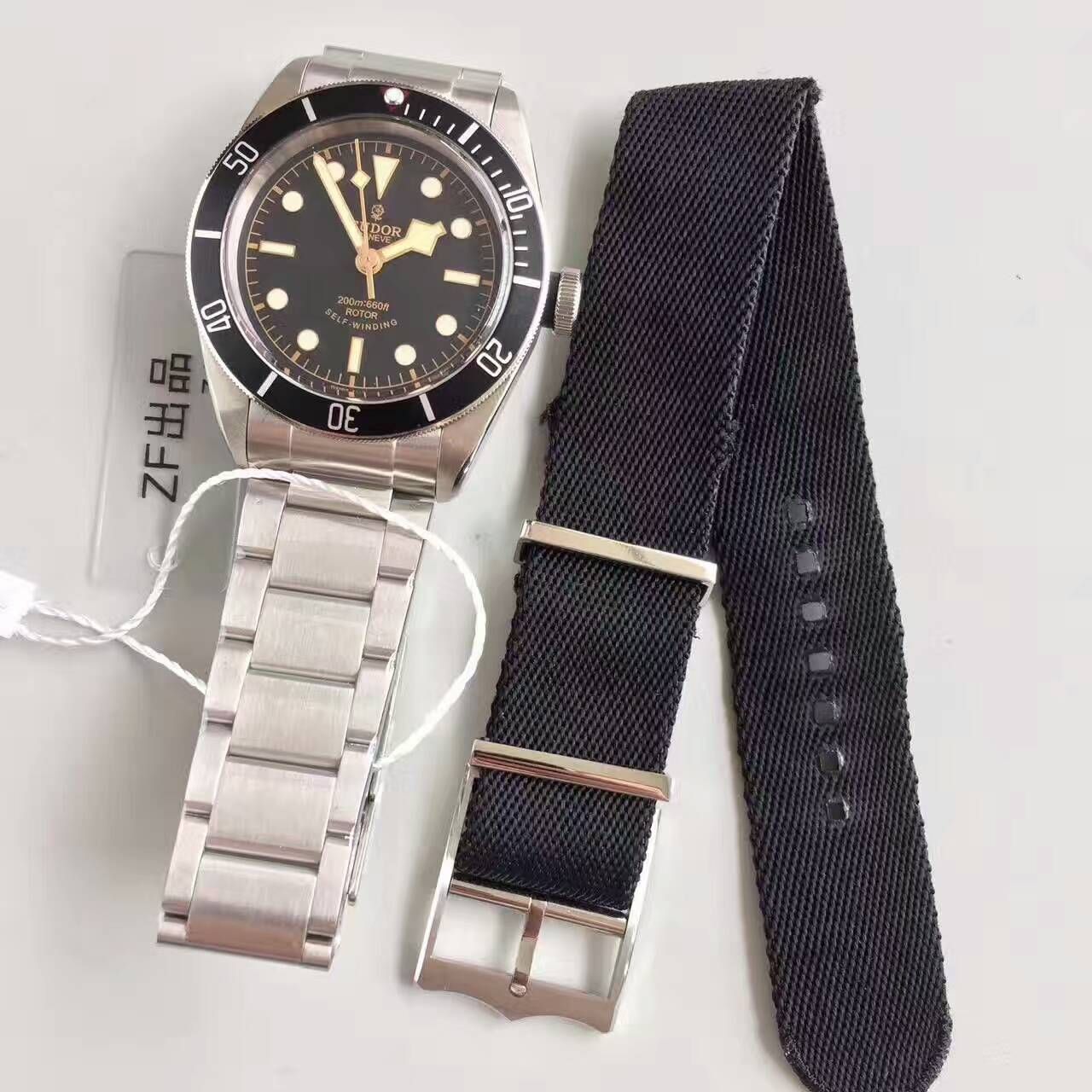   ZF厂帝舵HERITAGE BLACK BAY系列79220N “帝舵小黑花” 腕表 / DT016