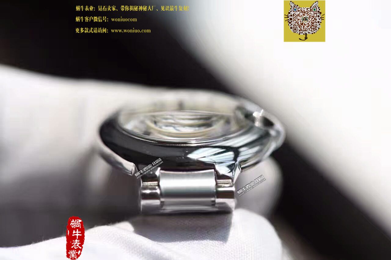 HBBV6  卡地亚小号蓝气球女装28毫米石英机芯WE69010Z4 / K116   HBBV6  卡地亚小号蓝气球女装28毫米石英机芯WE69010Z4 / K116