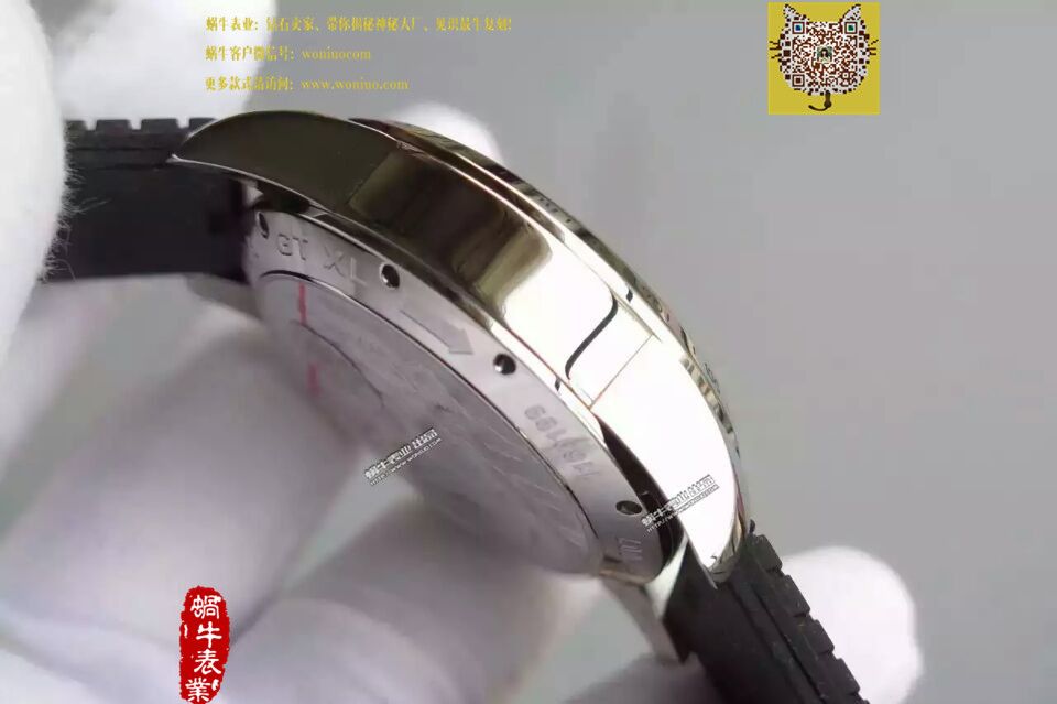   HBBV6厂高萧邦经典赛车系列168489-3001腕表 / XB002