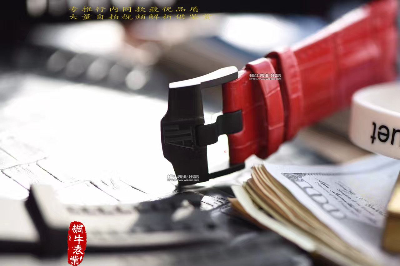   N厂爱彼皇家橡树离岸型系列幸存者26165IO.00.A002CA.01机械腕表 / AP062