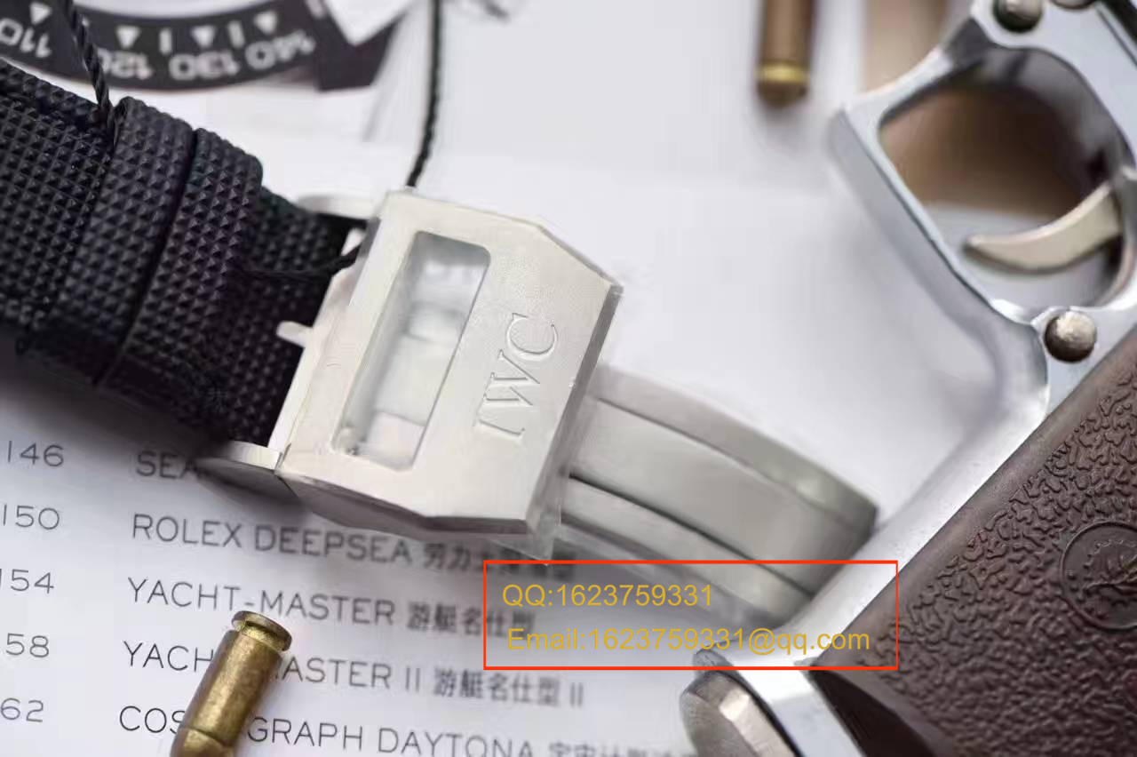   ZF厂高万国大型飞行员系列IW502001腕表 / WG293