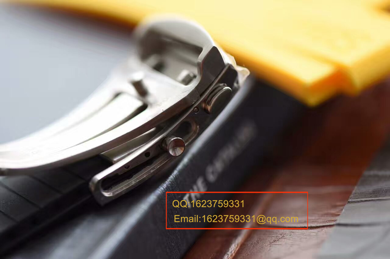    豪利时潜水系列01 735 7673 4185-Set RS腕表 / OB001