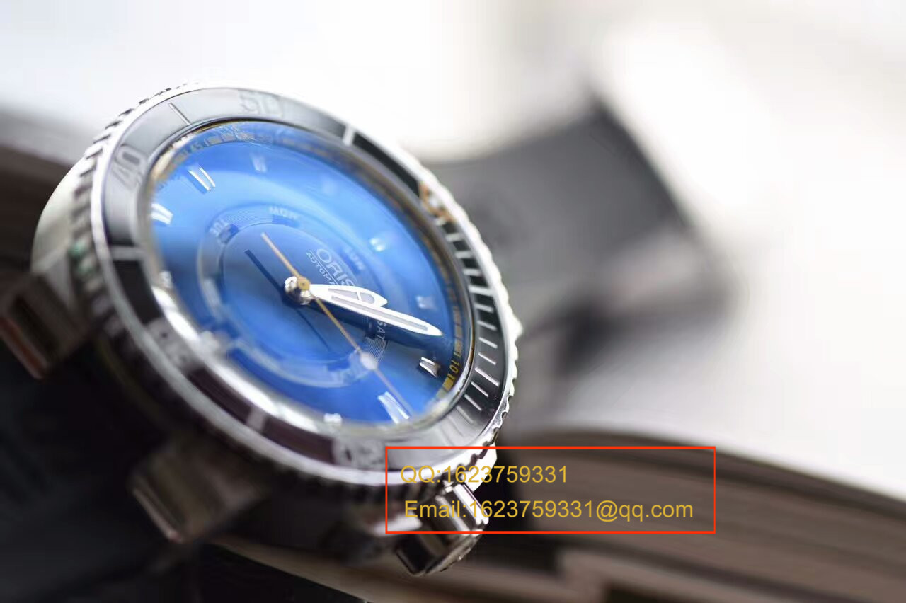    豪利时潜水系列01 735 7673 4185-Set RS腕表 / OB001