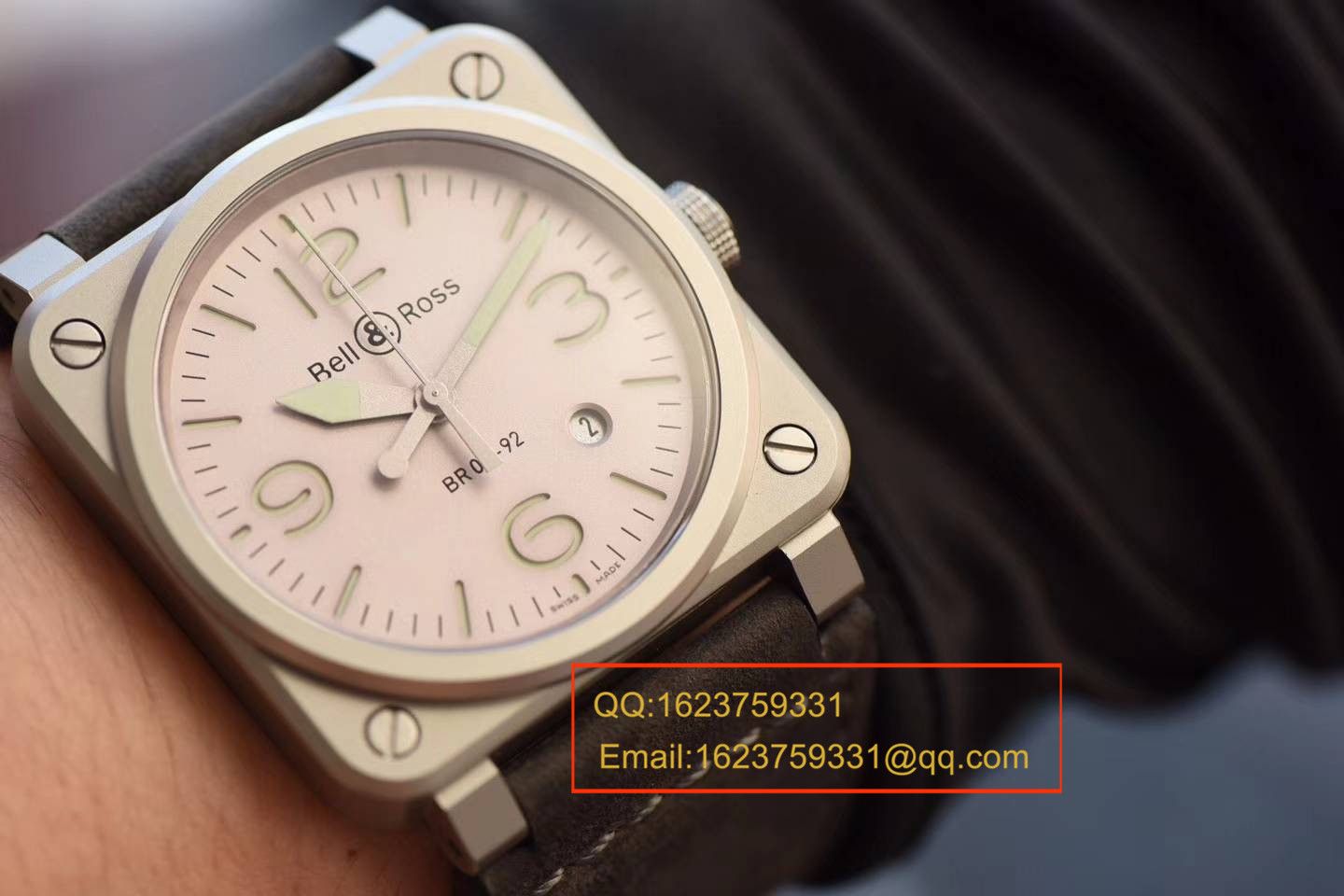   BR  柏莱士AVIATION系列BR 03-92 HOROLUM 腕表 / BLBA015
