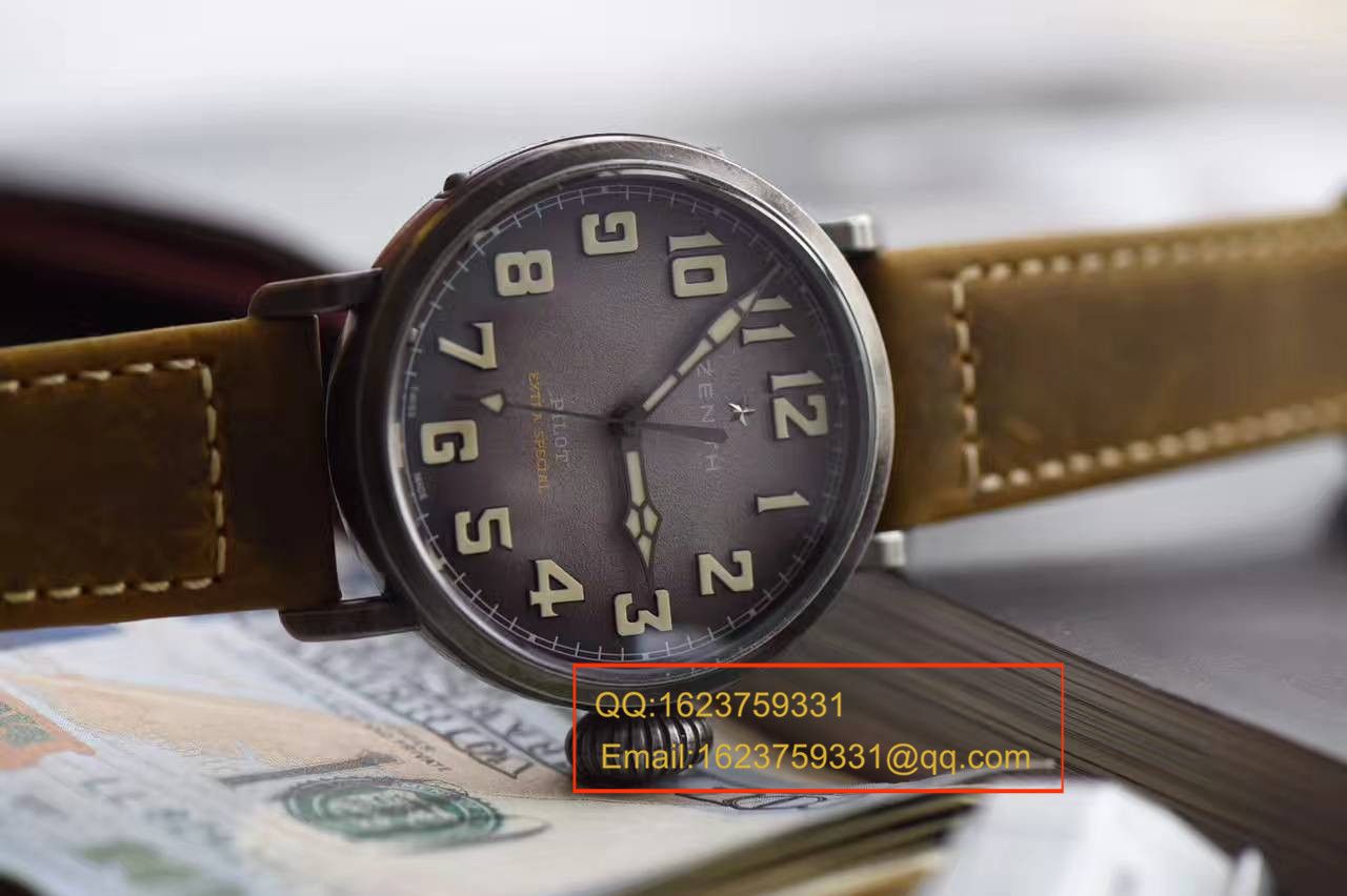   XF厂真力时飞行员系列11.1940.679 / 91.C807腕表 / ZSL037