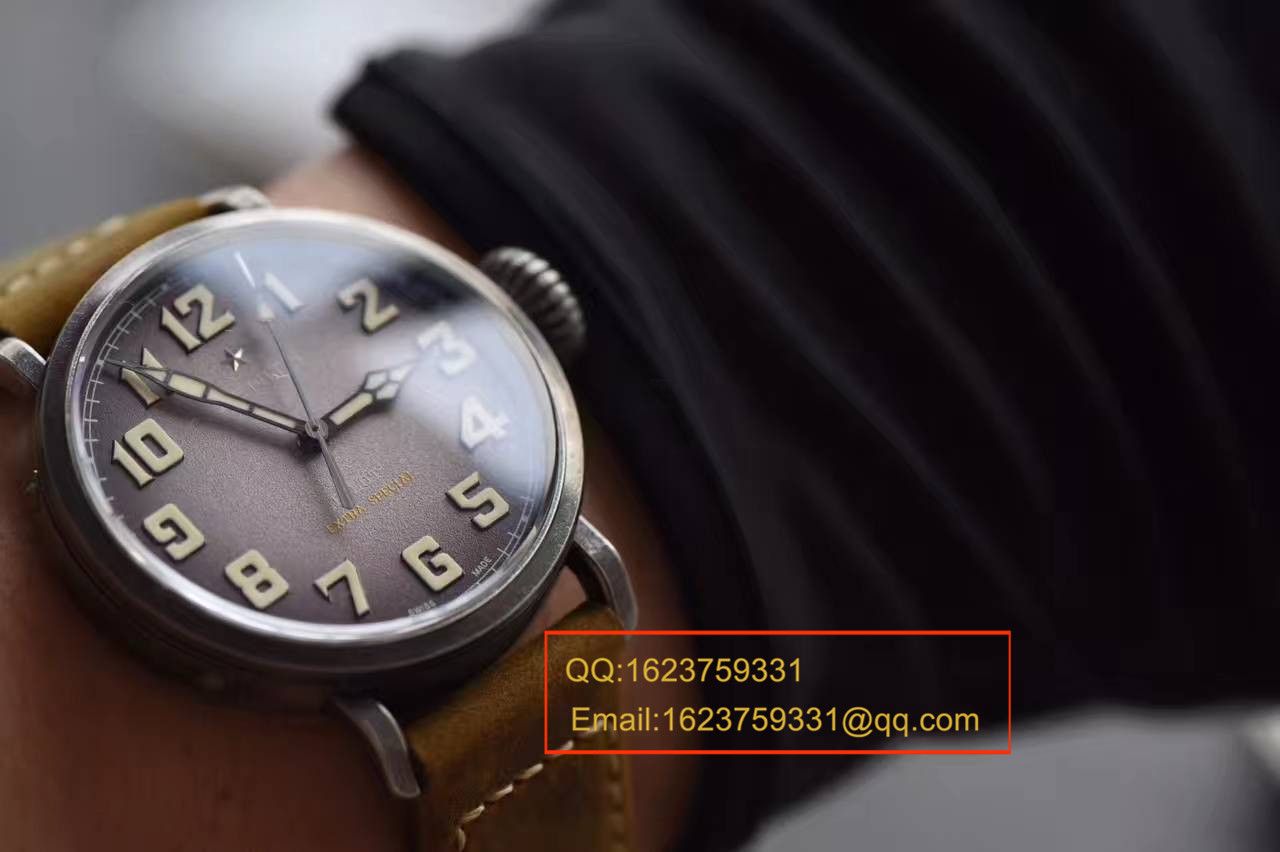   XF厂真力时飞行员系列11.1940.679 / 91.C807腕表 / ZSL037