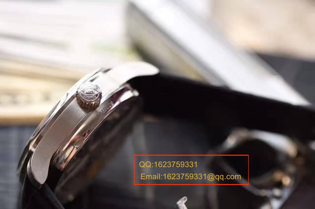   ZF  万国葡七最高版本新面孔白面黑眼IW500706（熊猫葡七）腕表 / WG181