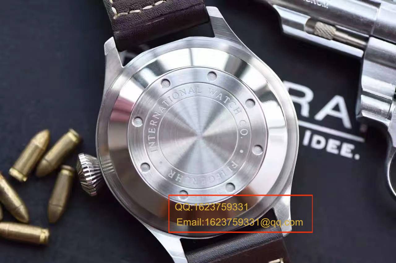   YL  万国大型飞行员腕表“小王子”特别版系列手表IW500908 / WAH124