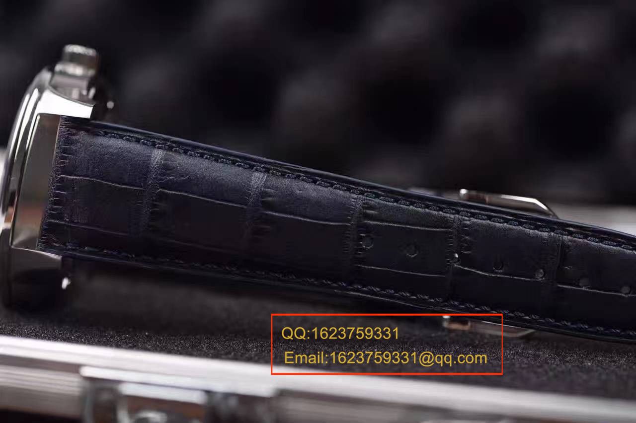   N厂万国工程师劳伦斯特别版IW323310腕表 / WG114