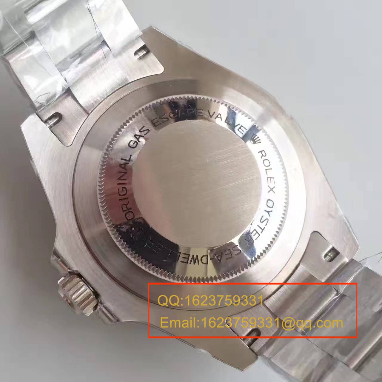   N厂劳力士V7特别版 美国殿堂级街头品牌SUPREME，与Rolex推出的订制版 / R026