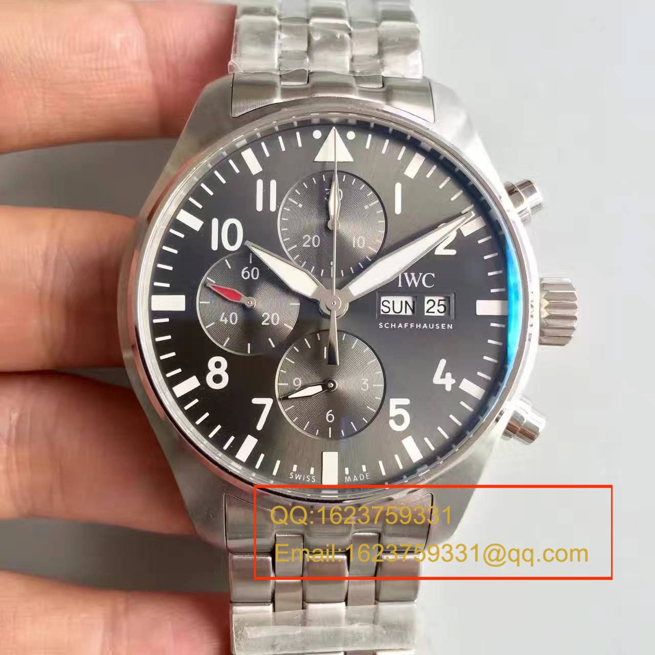   ZF厂出品  万国飞行员系列  IW377719 喷火战机计时机械手表 / WG172