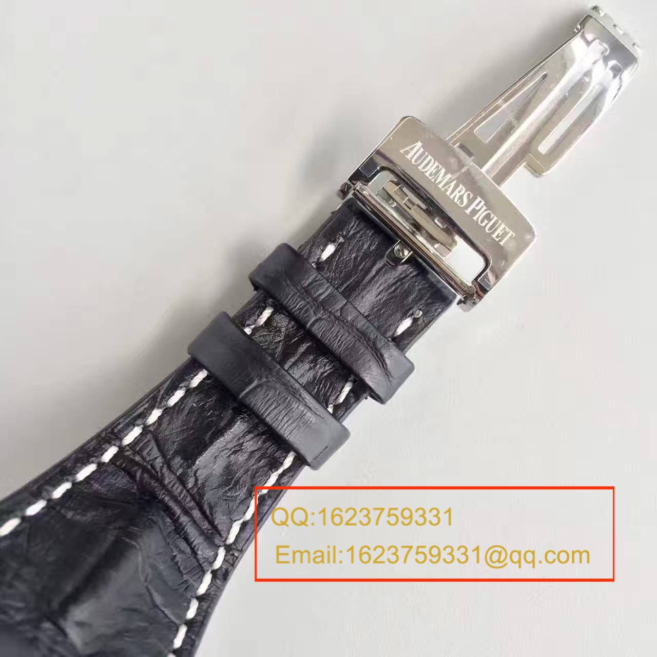   JF厂高爱彼皇家橡树离岸型系列《熊猫》26170ST.OO.D101CR.02腕表 / AP045