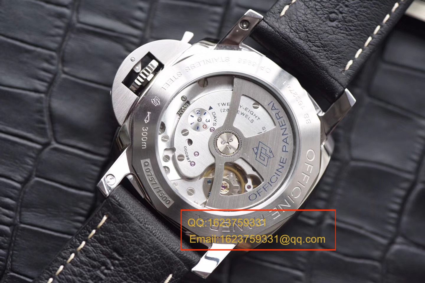  VS  沛纳海LUMINOR 1950系列PAM00531 GMT 两地时区腕表 / PA056