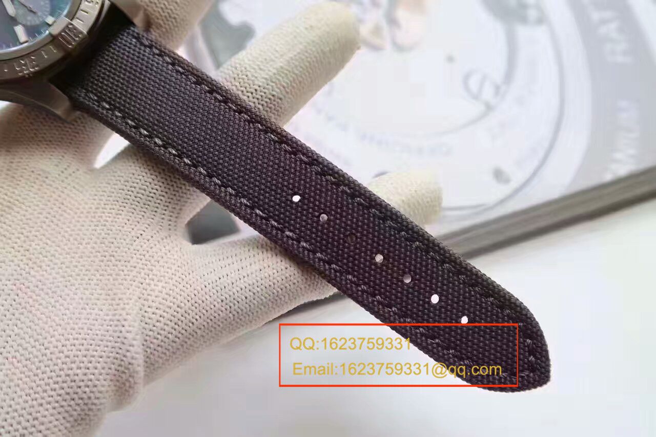 GF百年灵复仇者系列E1338310/M534/253S/E20DSA.2腕表 / BLBA073.1