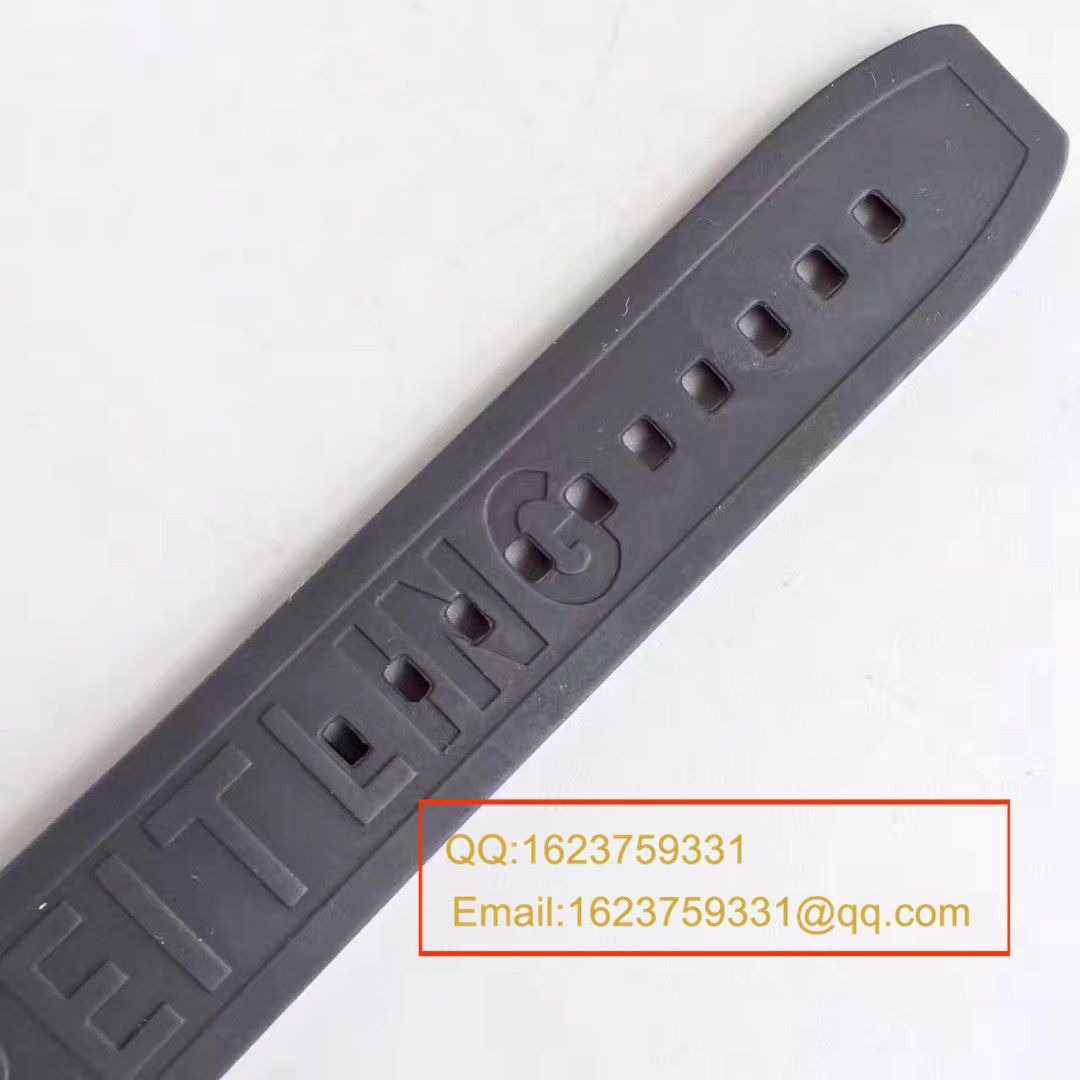   GF厂百年灵 复仇者二代世界时间系列A3239011/BC34/170A腕表 / BL010