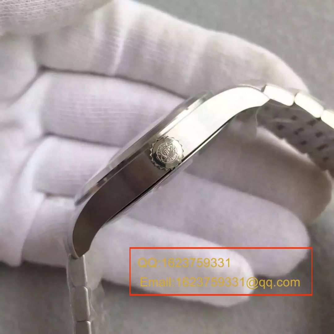   MK  万国飞行员马克十八飞行员腕表系列IW327002腕表《精钢表带款》 / WG244