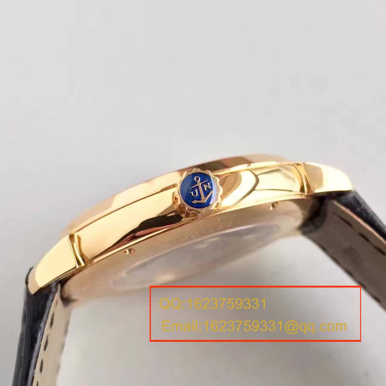   FK  雅典经典系列8152-111-2/5GF腕表 / YD010