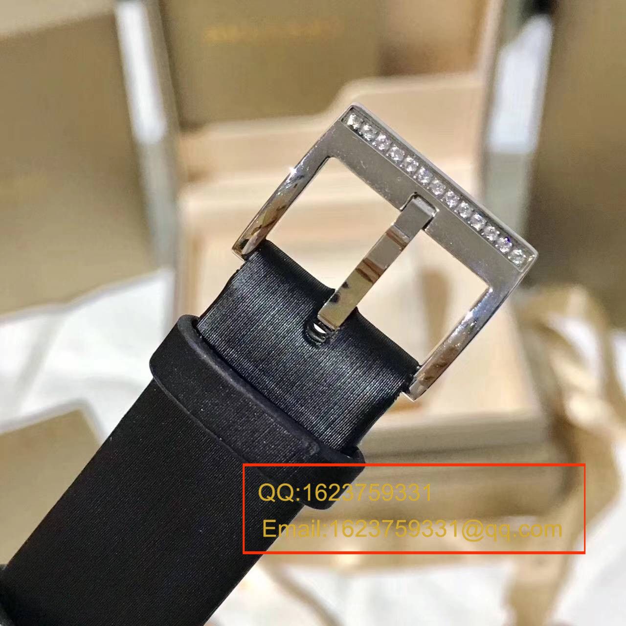  台湾厂伯爵LIMELIGHT酒桶形系列 G0A39093女士腕表 / PT022