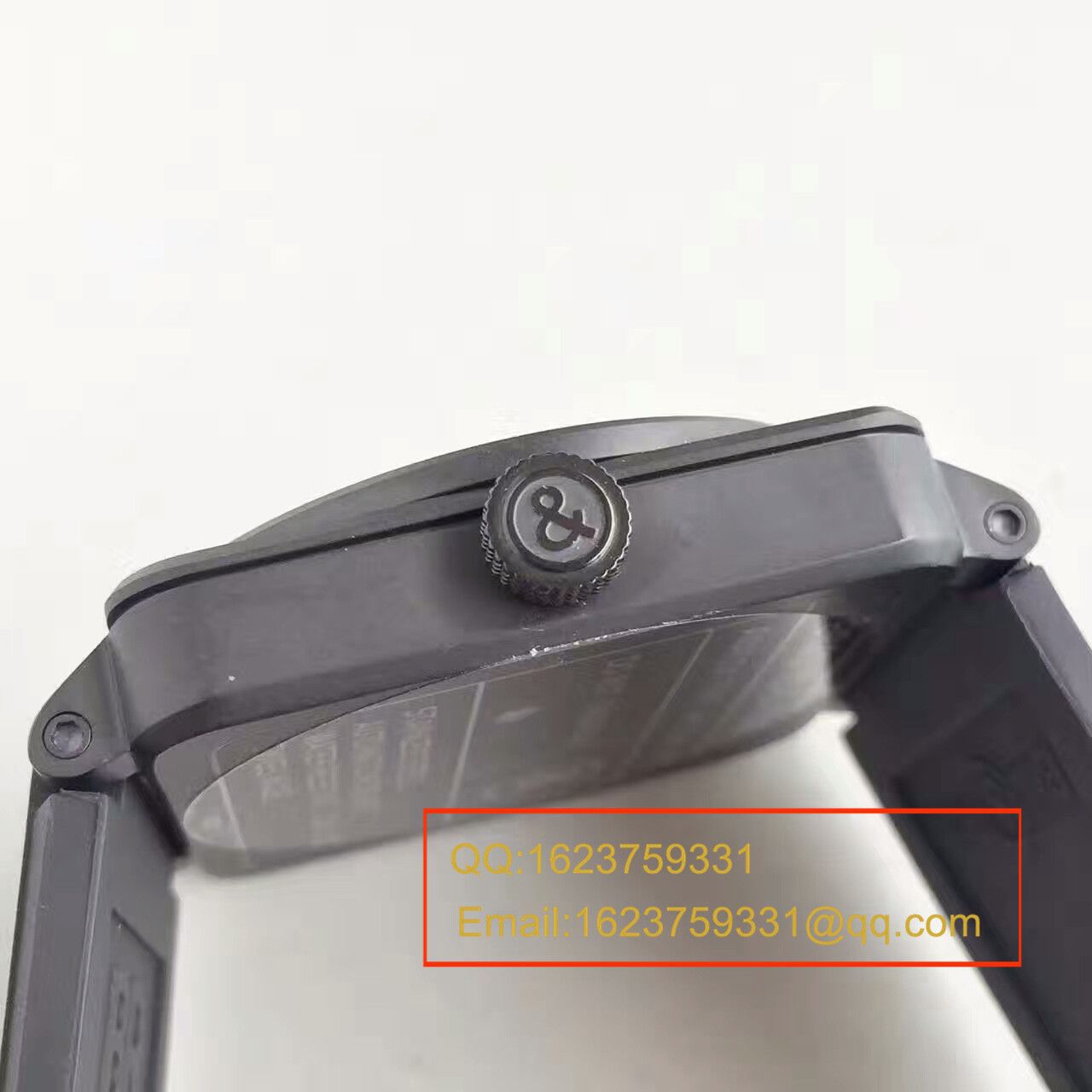   BR  柏莱仕法国国家宪兵特勤队设计制造GIGN 专属特别版腕表 BR03-92 / BL012