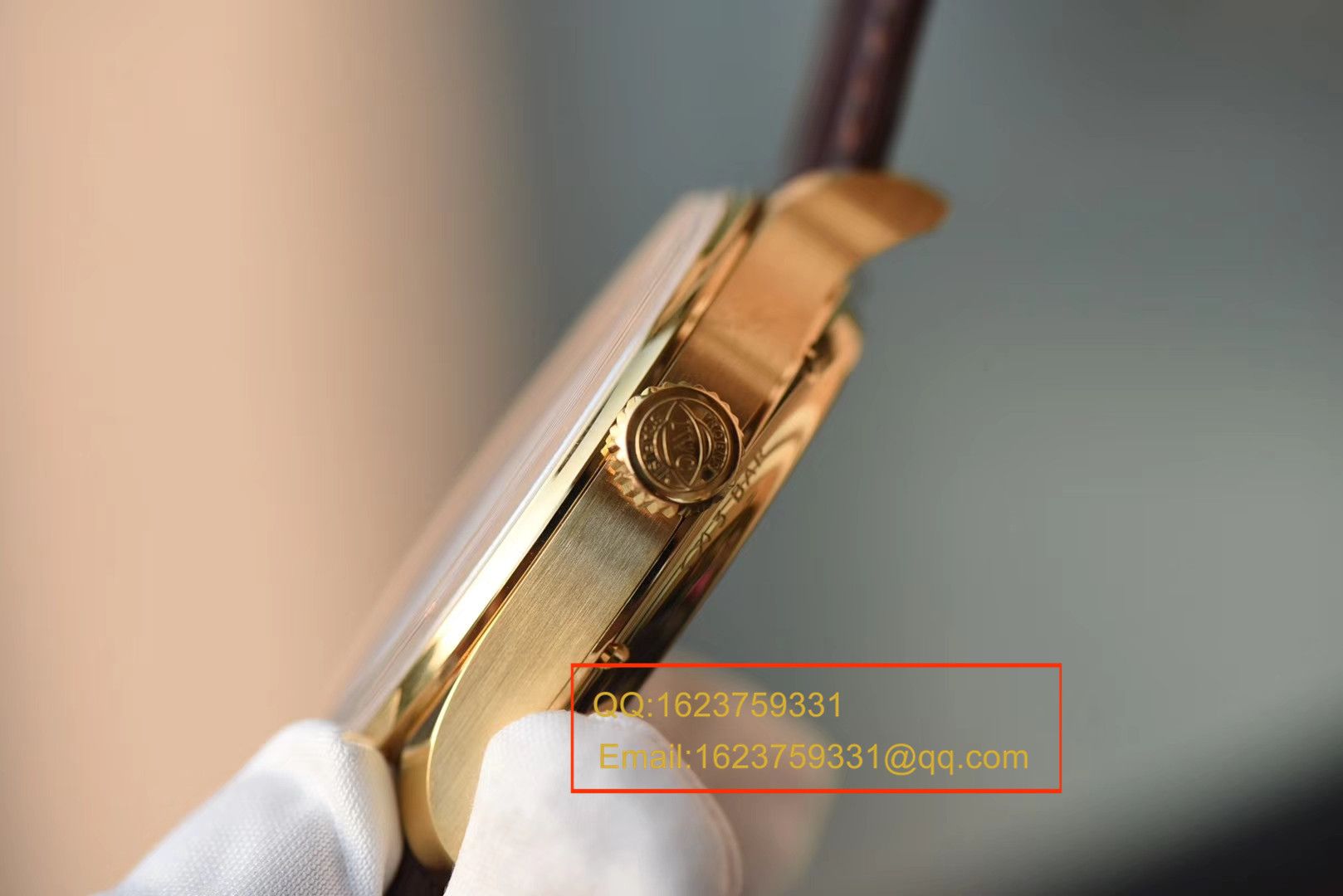 YL高万国葡萄牙年历腕表系列万国年历黄金壳白面款 / WG105   YL高万国葡萄牙年历腕表系列万国年历黄金壳白面款 / WG105