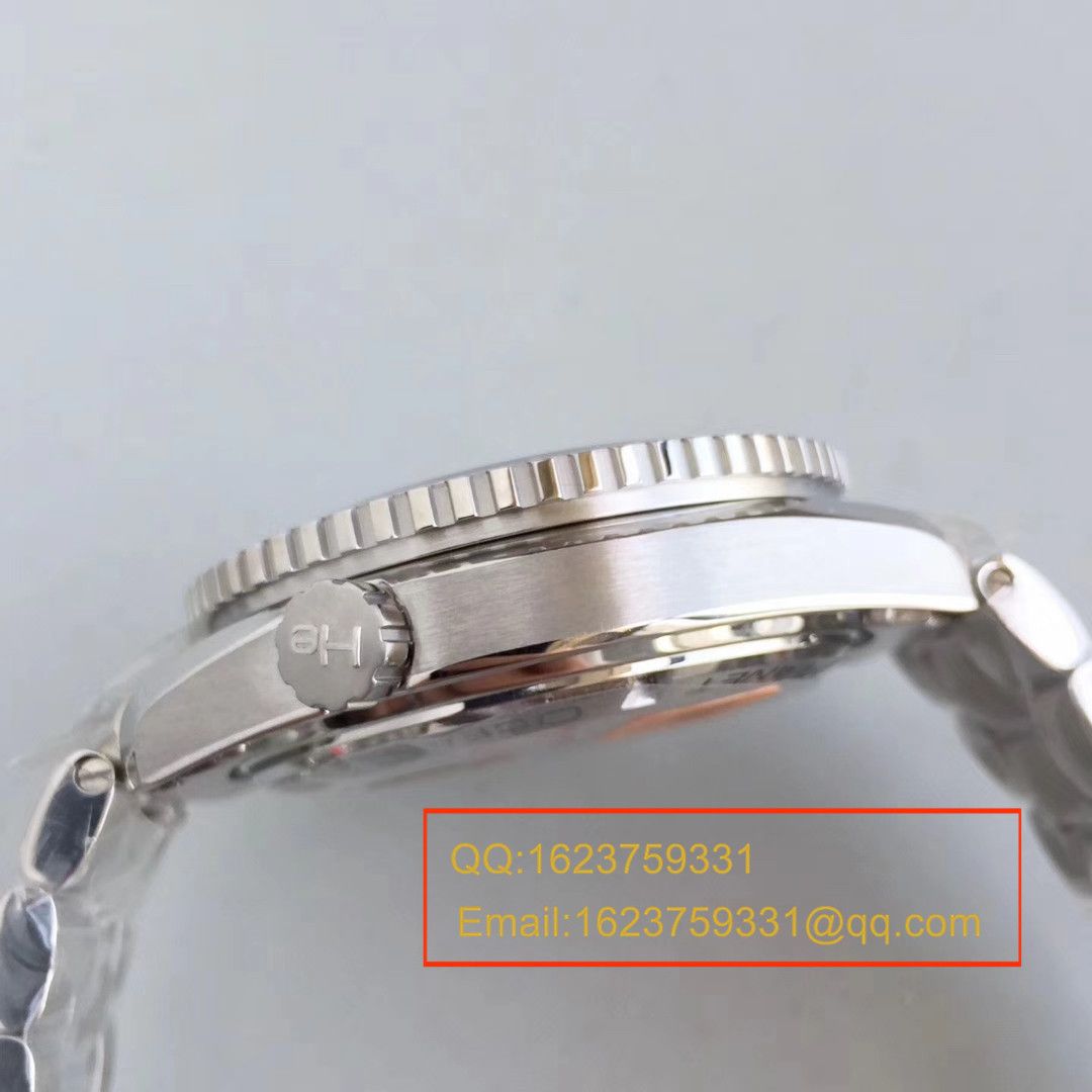   OM  欧米茄海马海洋宇宙600米腕系列 232.30.46.21.01.002腕表 / MBB123