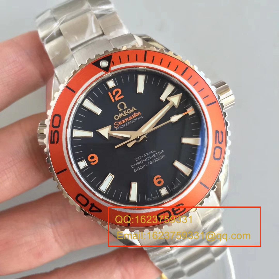   OM  欧米茄海马海洋宇宙600米腕系列 232.30.46.21.01.002腕表 / MBB123