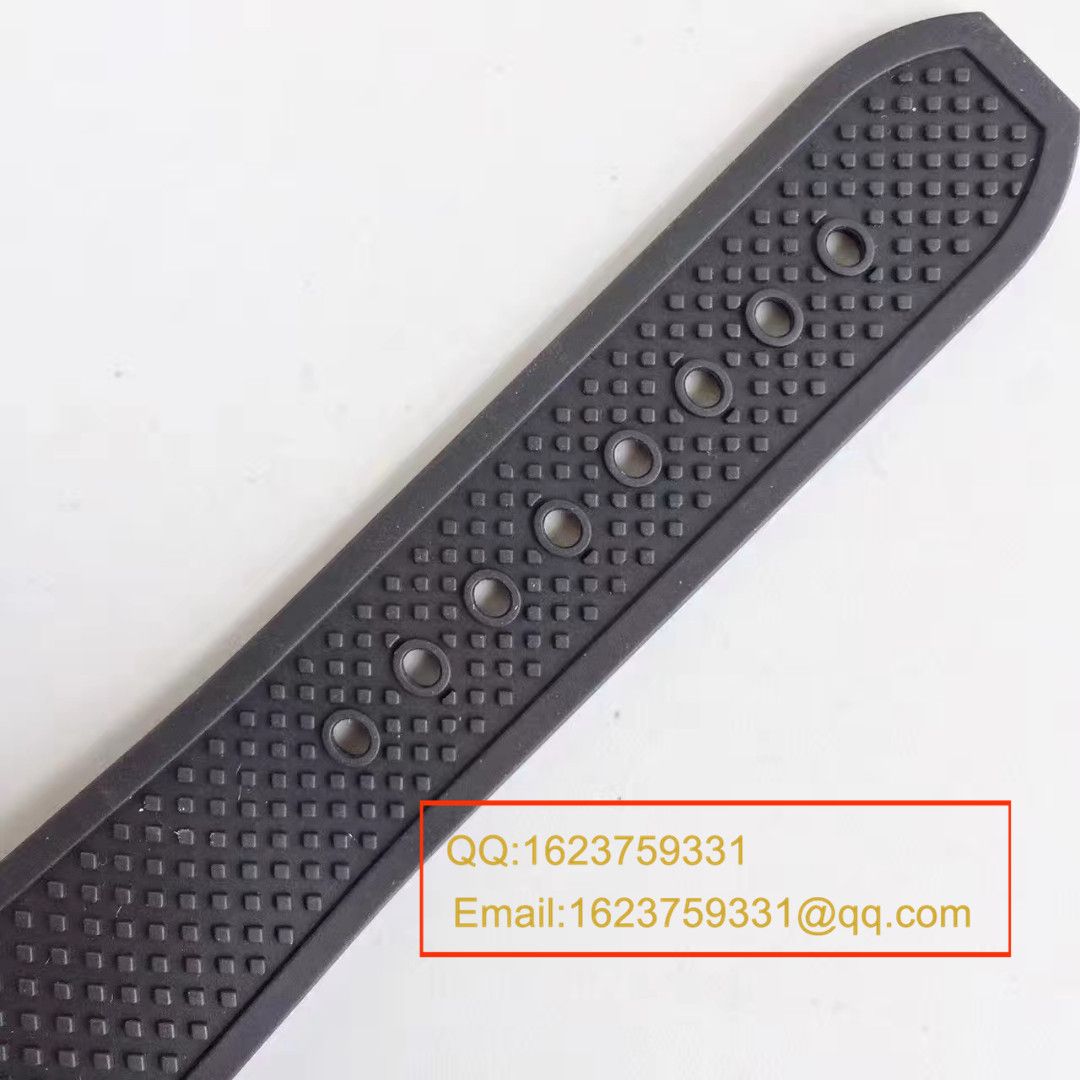   JJ  卡地亚CALIBRE DE CARTIER 卡历博系列W2CA0004、WSCA0006、W7100056、W7100055腕表 / K135