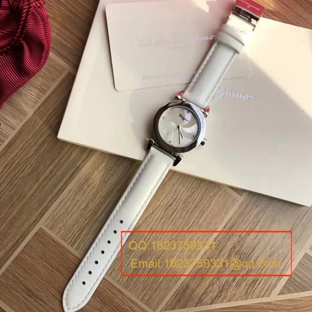   香港原单 支持专柜验货  硬货！菲拉格慕F50石英女表 / 菲拉格慕AC02