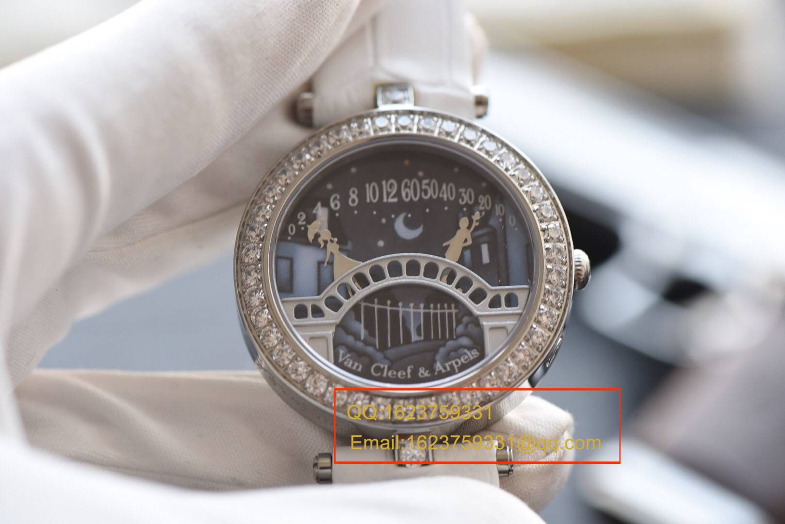 Van Cleef & Arpels梵克雅宝诗情人桥意复杂功能腕表系列VCARN9VI00腕表 / 梵克雅宝 VCA01