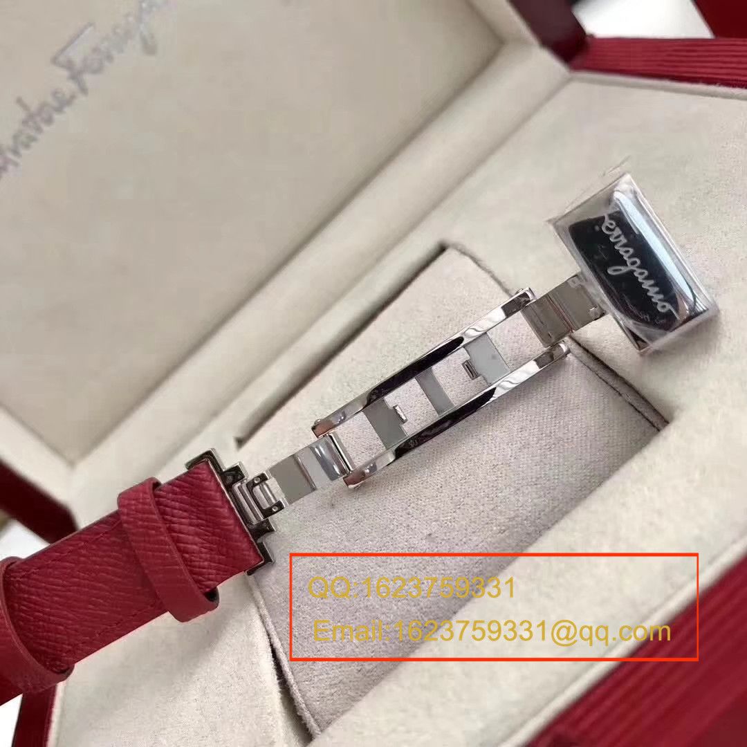   原单正品  菲拉格慕FQ4石英女表，保真！表径37mm / 菲拉格慕AGFQ4