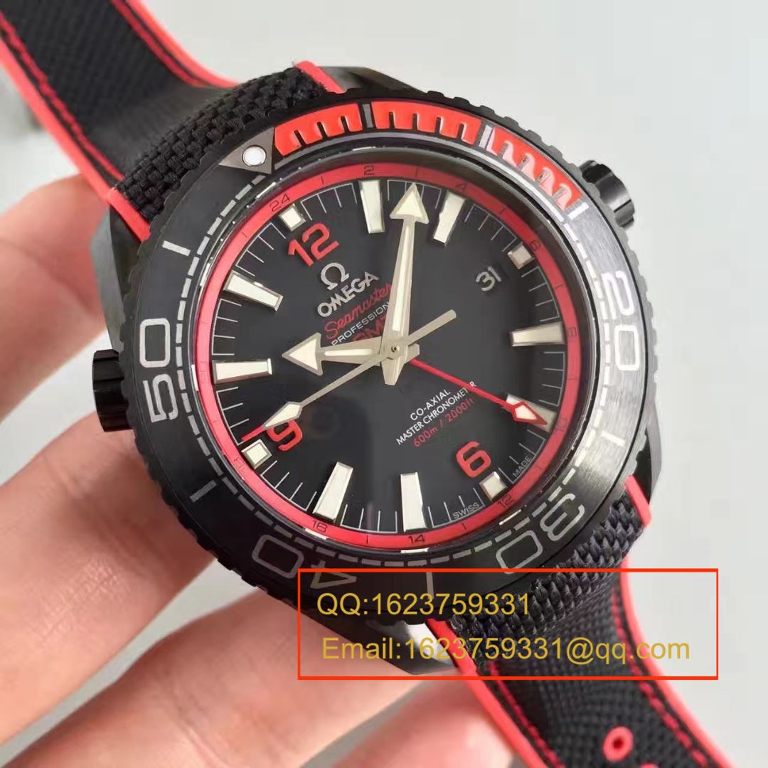   JH  欧米茄海马系列215.92.46.22.01.003腕表 / M222