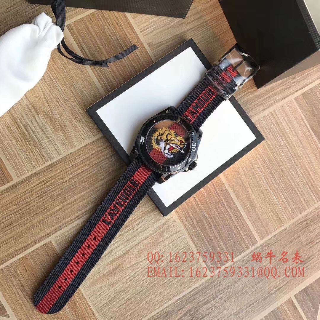   香港原单 支持专柜验货  Original Gucci 古驰新款刺绣款Le Marché des Merveilles系列男表 / 