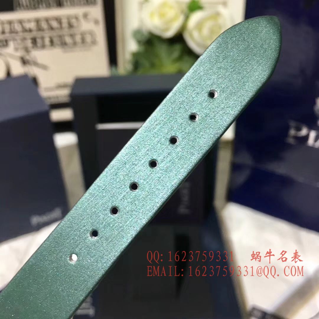   台湾厂伯爵LIMELIGHT酒桶形系列 G0A39093女士腕表 / PT022