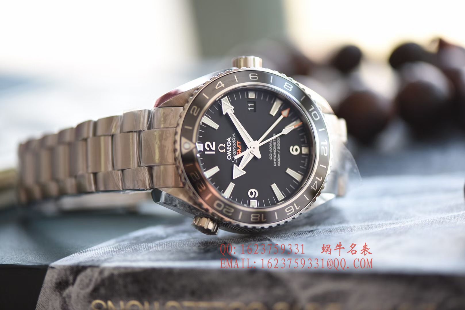   KW  欧米茄 海马海洋宇宙600米232.30.44.22.01.001 GMT双时区腕表 / M046