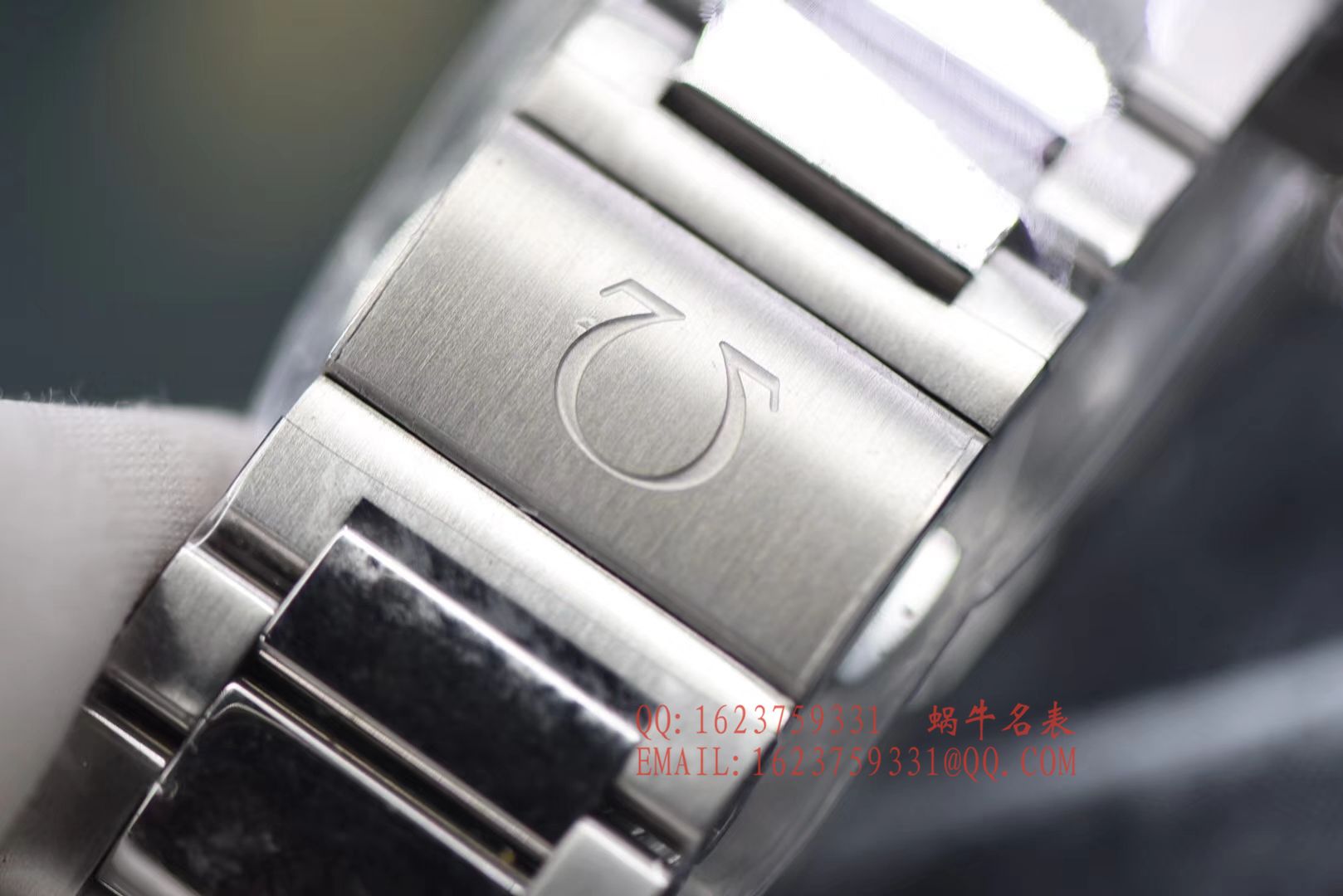   KW  欧米茄海马系列231.10.42.21.01.004腕表 / M136B
