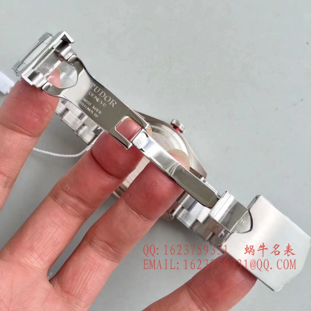   ZF厂帝舵HERITAGE BLACK BAY系列79220N “帝舵小黑花” 腕表 / DT016
