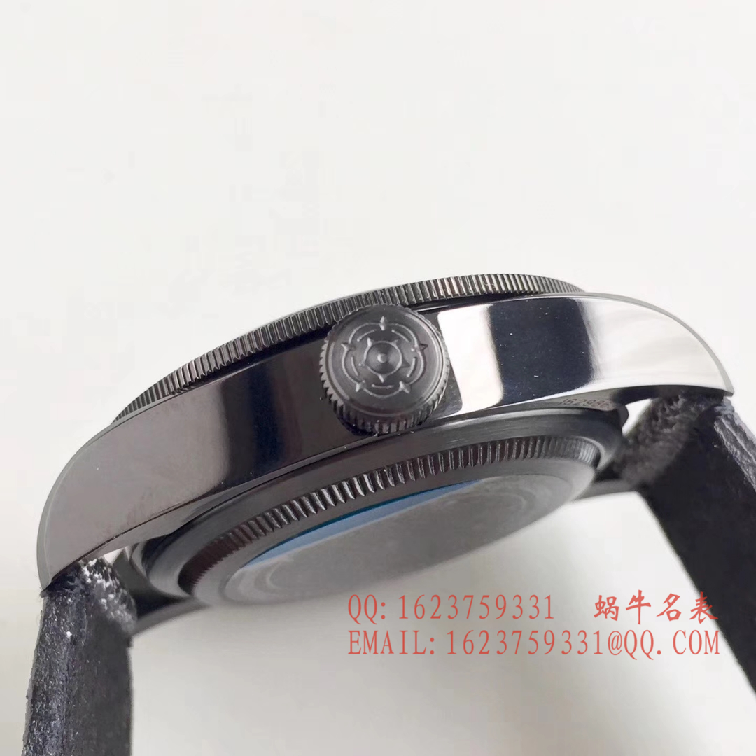   ZF  帝舵启承系列M79230DK-0004小黑花黑武士腕表 / DT032