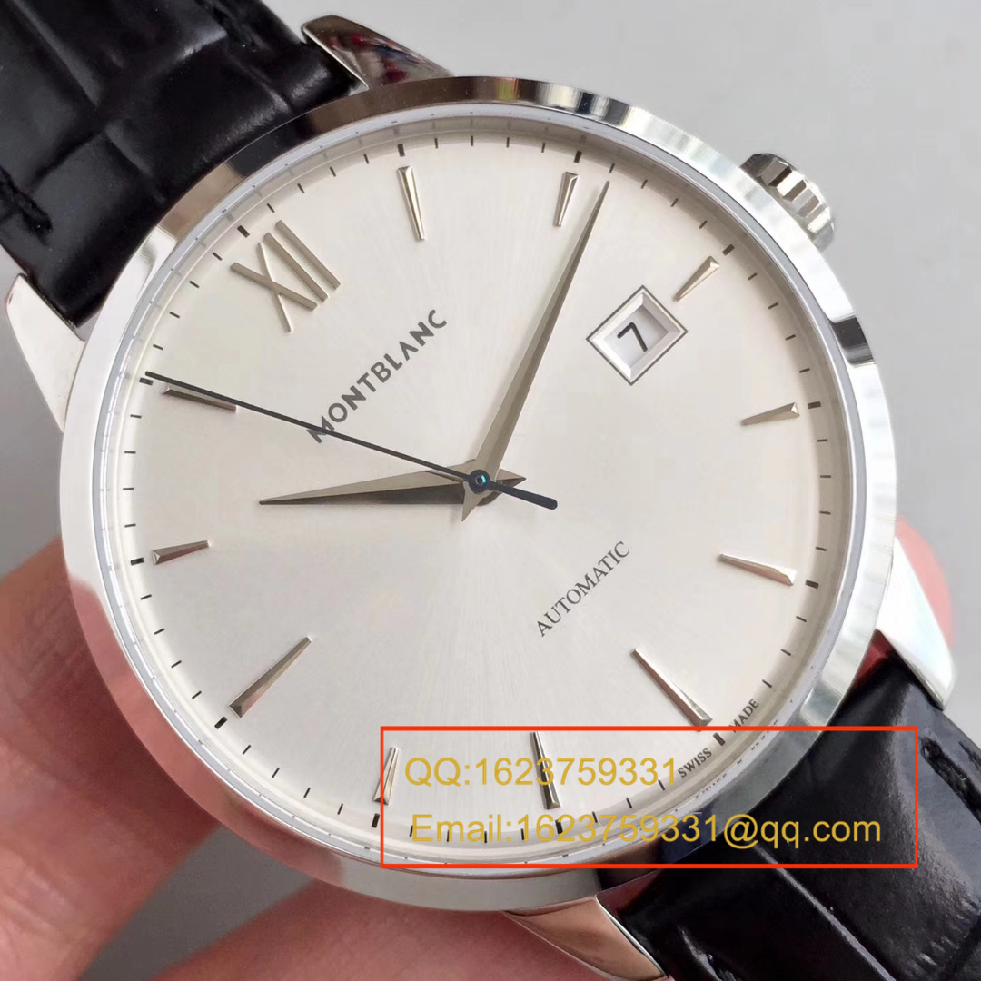   ER  万宝龙HERITAGE SPIRIT系列U0111622 / U0111624《玫瑰金壳》腕表 / MBAI13