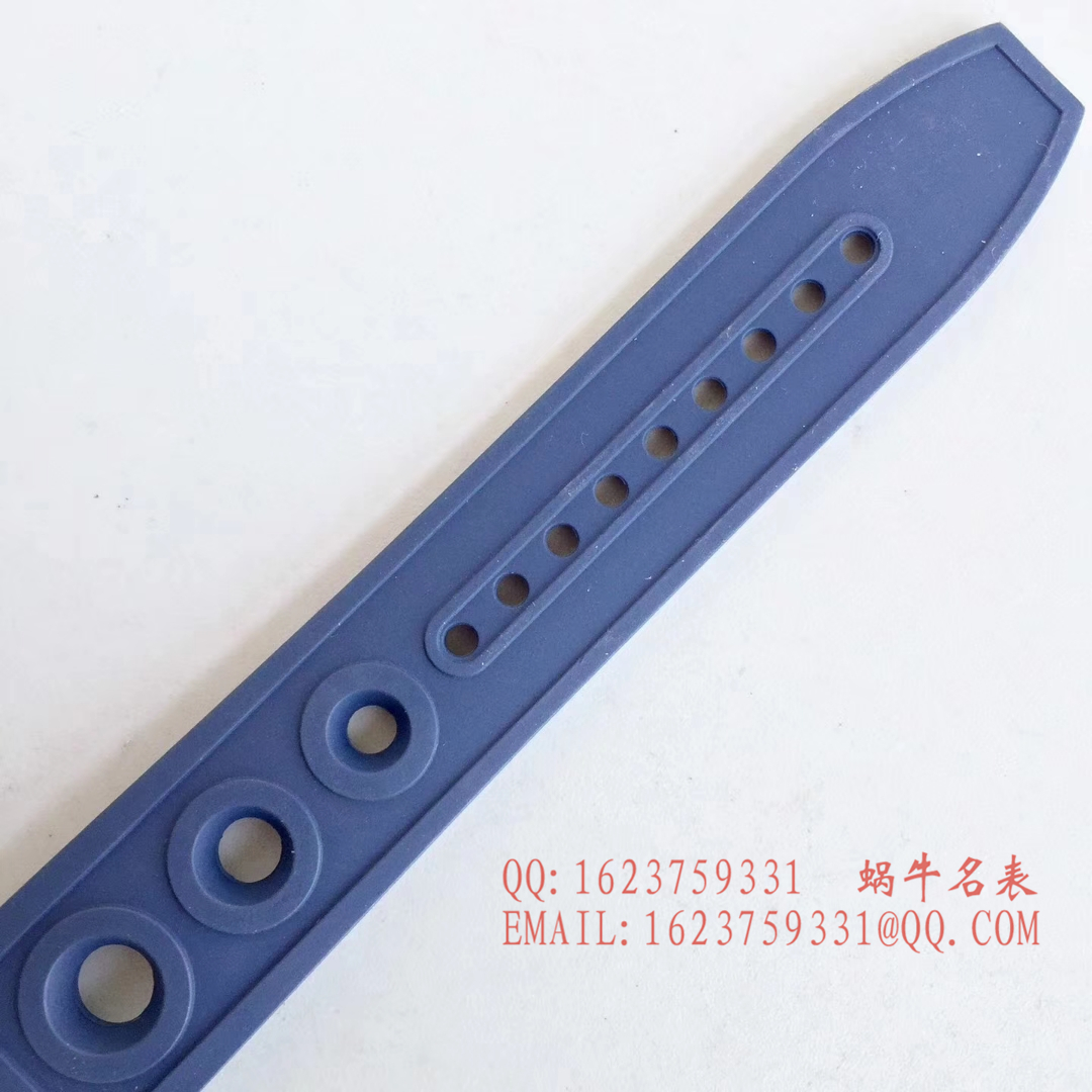 GF百年灵超级海洋系列A17392D8|C910|228S|A20SS.1腕表 / BL060
