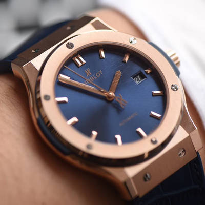   JJ手 表  宇舶HUBLOT经典融合系列宇舶classic fusion  kinggold金壳蓝面