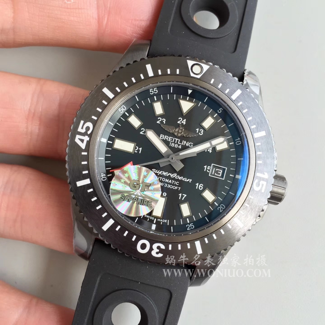 GF百年灵超级海洋系列M1739313|BE92|227S|M20SS.1 超级海洋44特别版腕表 / BL082