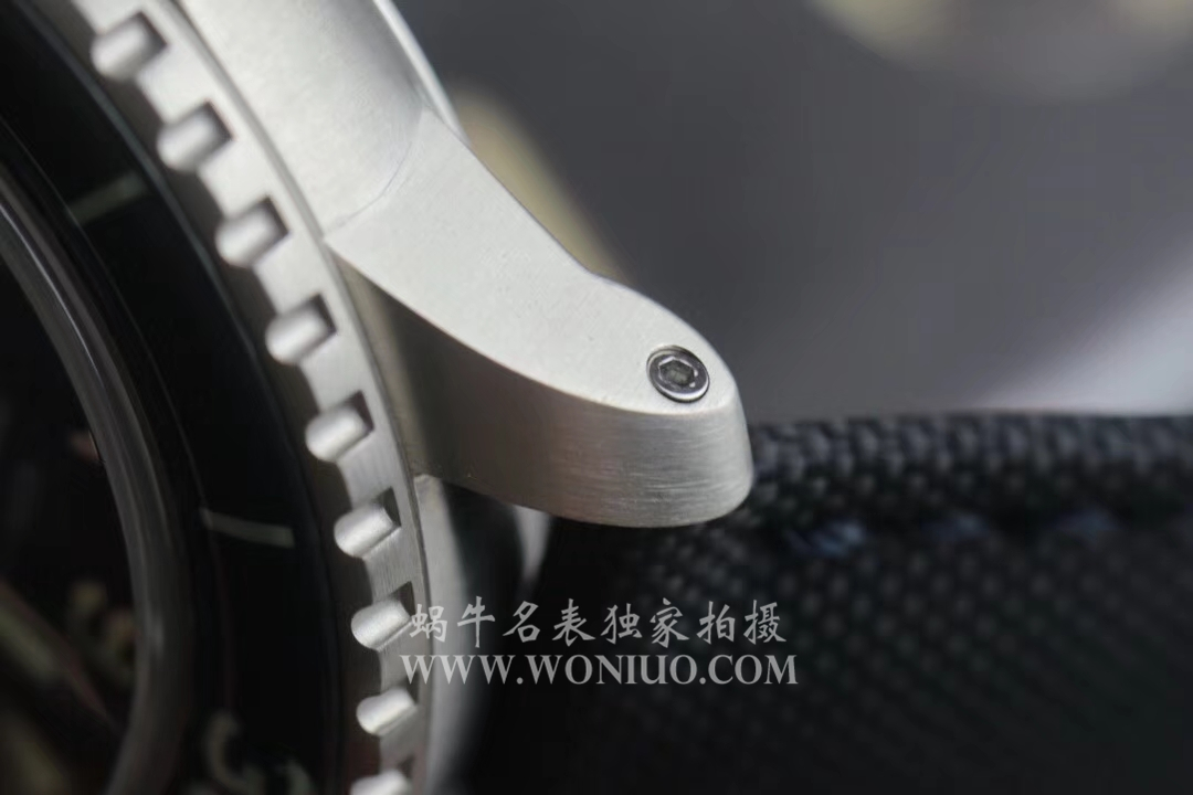   ZF  宝珀五十噚系列5015-12B40-O52A蓝面背透腕表 / BP038