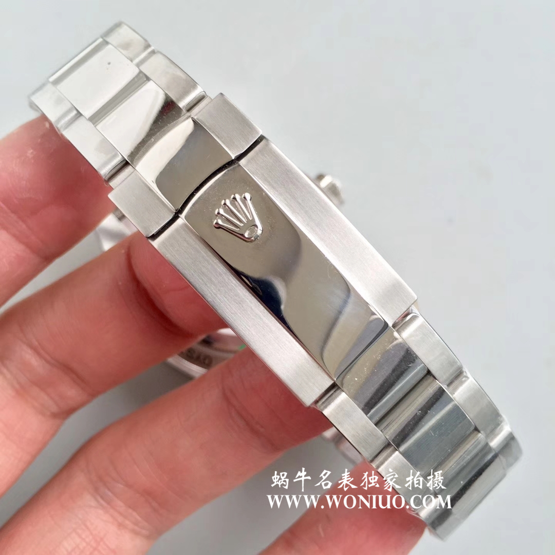   AR  劳力士116400-GV-72400蓝盘腕表《蓝面闪电》116400-GV-72400黑盘腕表《黑面闪电》 / R206