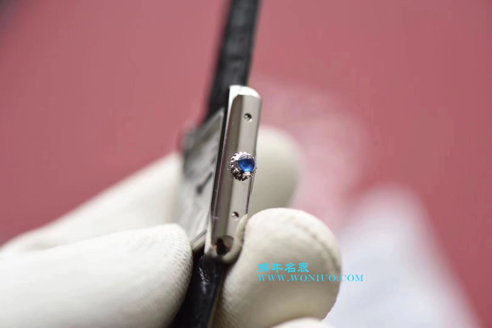 视频测评K11厂卡地亚坦克系列 W5200000 粉面女士石英腕表 / KAD008   视频测评K11厂卡地亚坦克系列 W5200000 粉面女士石英腕表 / KAD008