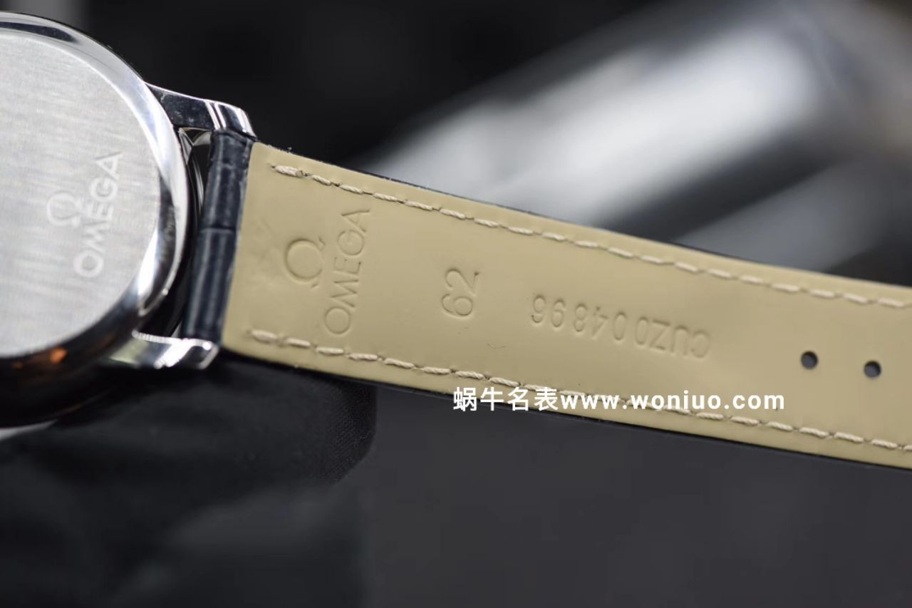 TW欧米茄碟飞424.53.40.21.04.001腕表 / M321