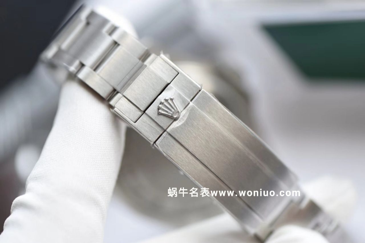 AR黑鬼王904L超级3135机新款 AR劳力士SEA-DWELLER鬼王44MM副本的十年精华 / R2115 AR黑鬼王904L超级3135机新款 AR劳力士SEA-DWELLER鬼王44MM副本的十年精华 / R2115