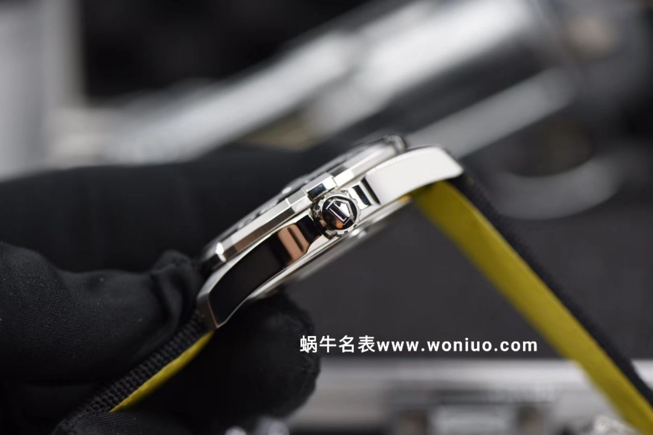 V6厂版本新品～豪雅竟潜43mm 同步专柜最新款  / TG060